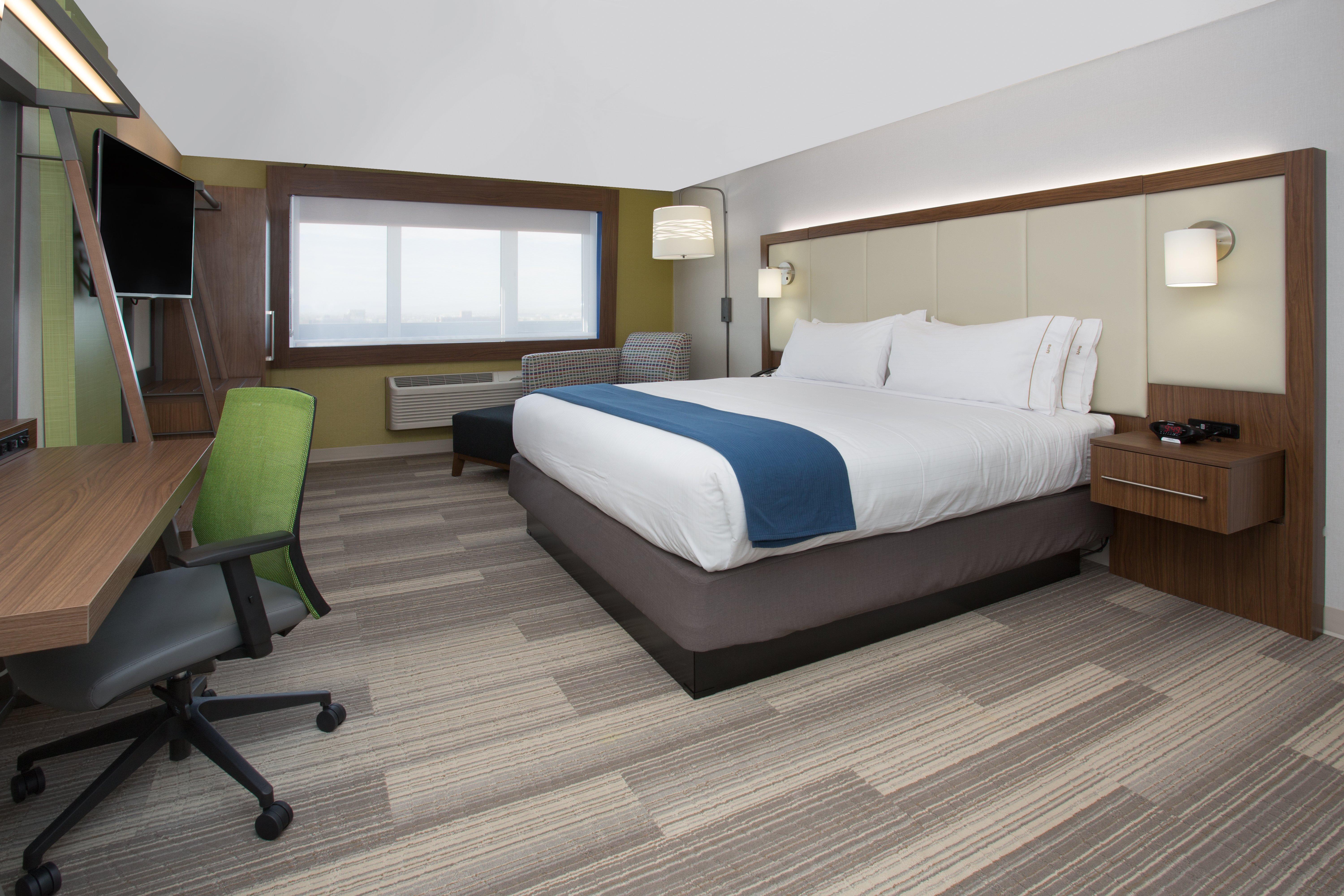 Holiday Inn Express & Suites Chicago North Shore - Niles By Ihg Exterior foto
